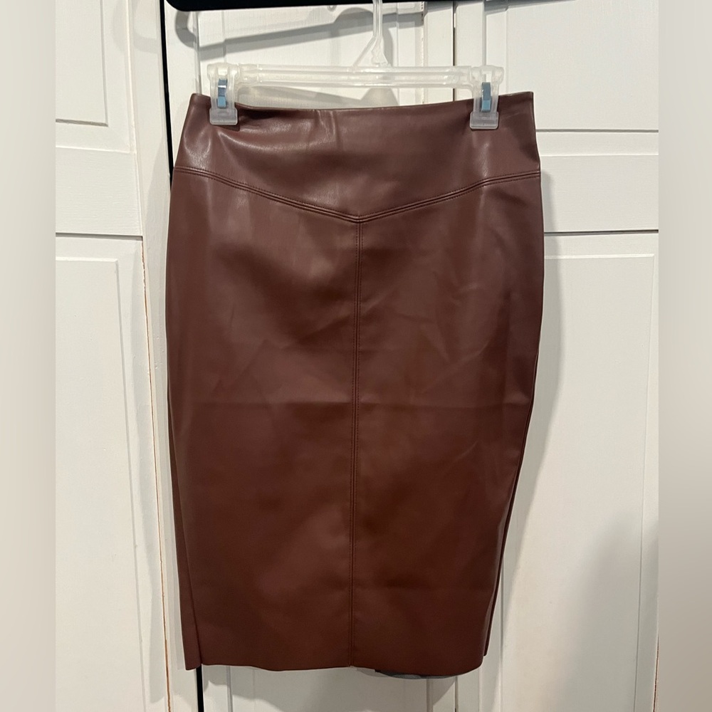 Express pleather‎ pencil skirt size 2 EUC